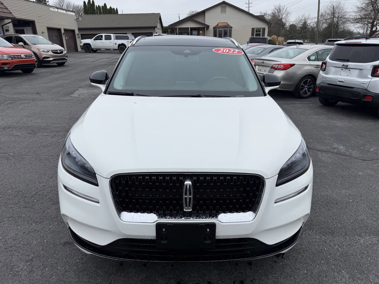 Used 2022 Lincoln Corsair AWD w/ Premium Package image 8