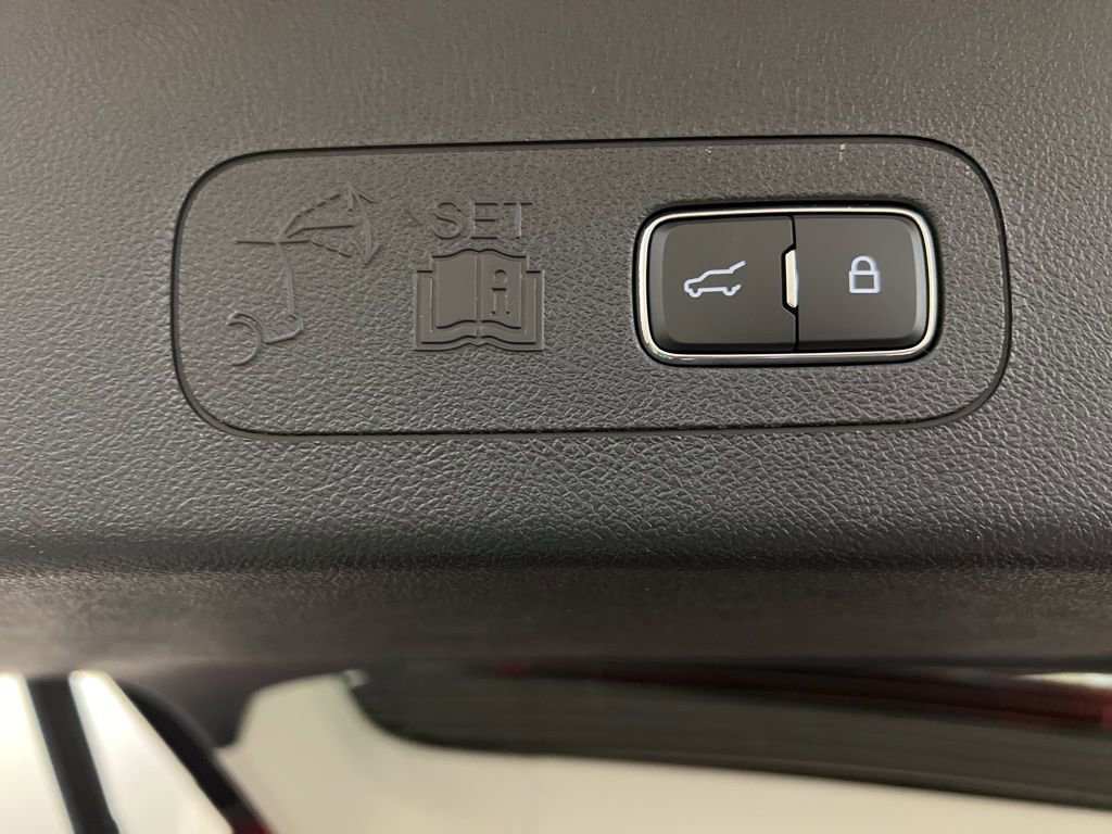 Used 2026 Lincoln Aviator Reserve image 40