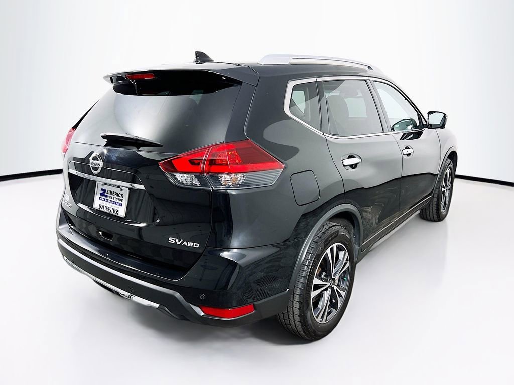 Used 2019 Nissan Rogue SV w/ Sun & Sound Touring Package image 7