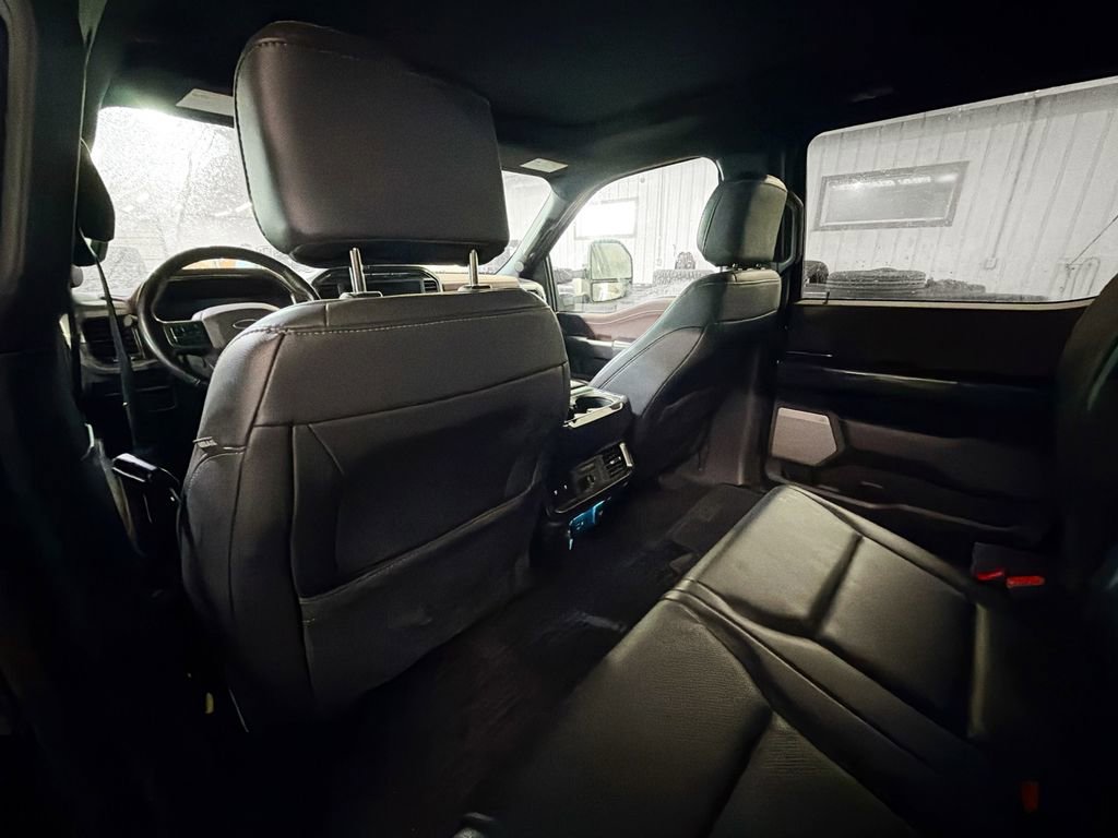 Used 2021 Ford F150 Lariat w/ Equipment Group 502A High image 9