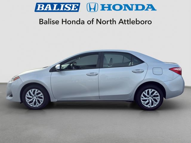 Used 2017 Toyota Corolla LE image 2