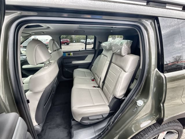 Used 2024 Hyundai Santa Fe Limited FWD image 24