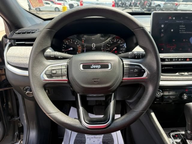 Used 2024 Jeep Compass Sport AWD/4WD image 15