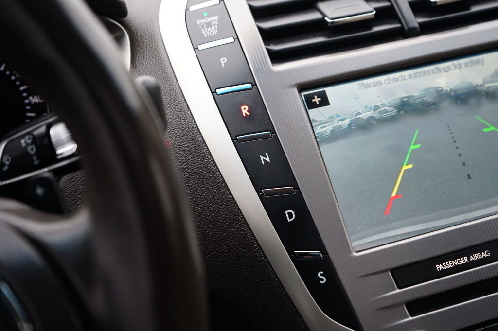 Used 2018 Lincoln MKZ Select w/ Technology Package image 24