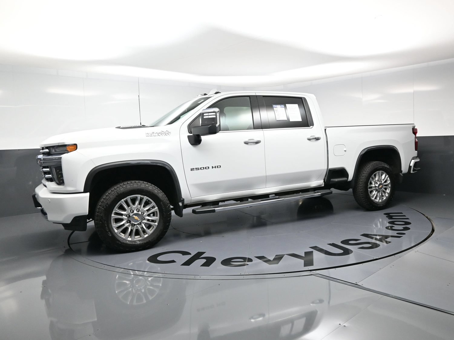 Used 2022 Chevrolet Silverado 2500 High Country AWD/4WD image 6