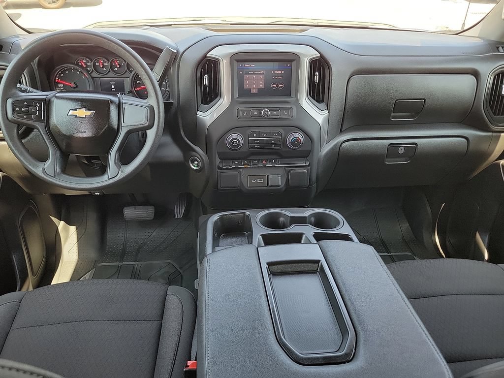 Used 2024 Chevrolet Silverado 1500 Custom AWD/4WD image 21