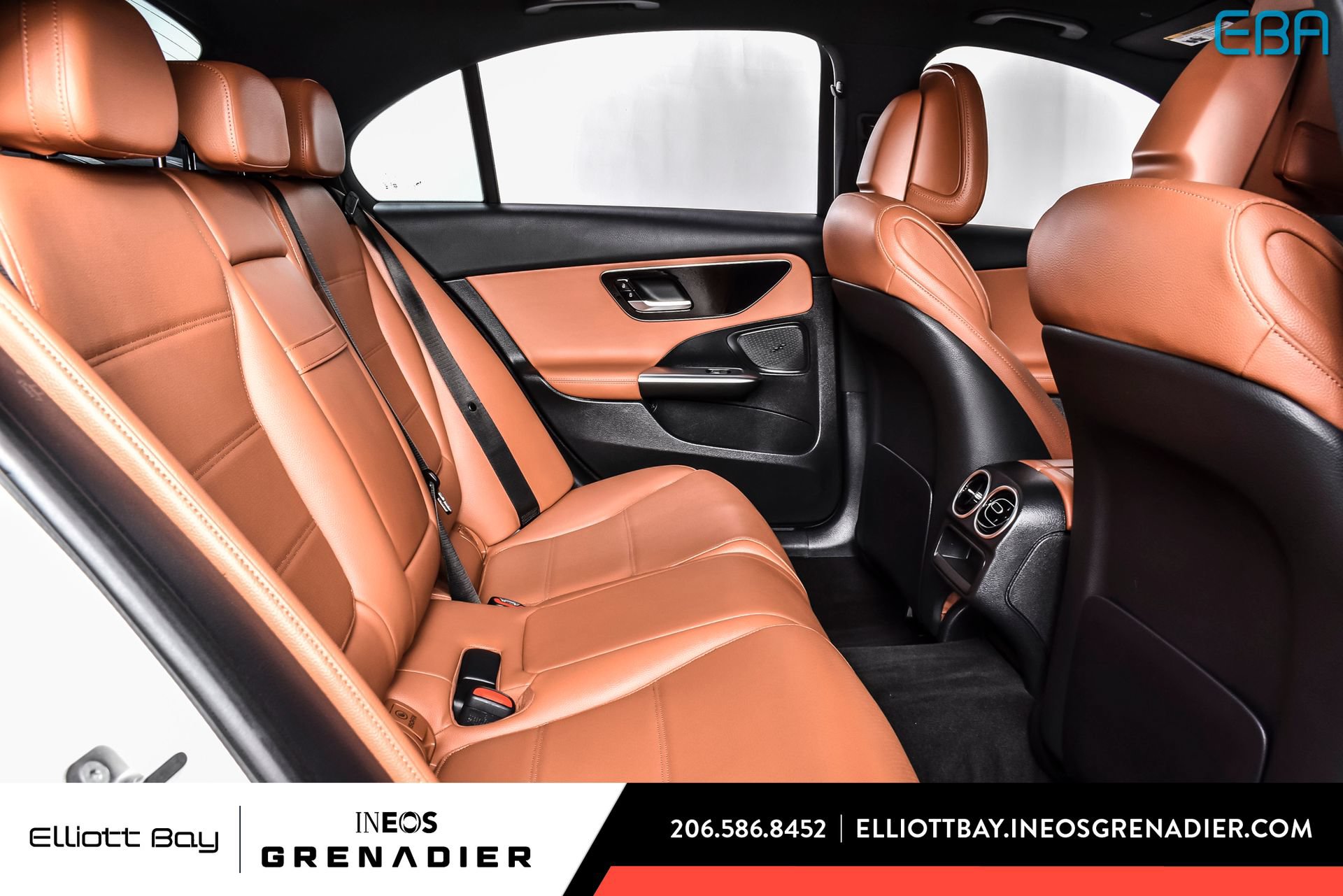 Used 2025 Mercedes-Benz C 300 4MATIC Sedan image 23