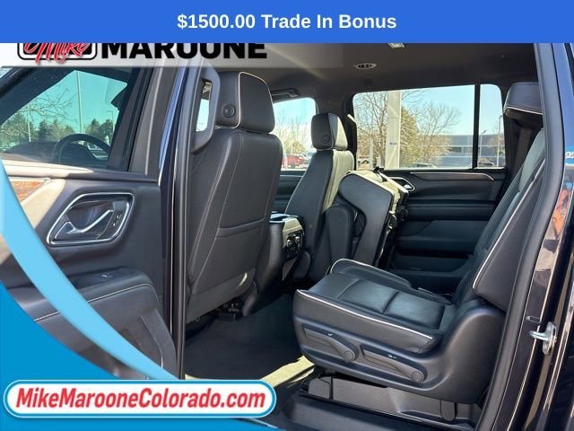Used 2023 Chevrolet Suburban Premier image 16