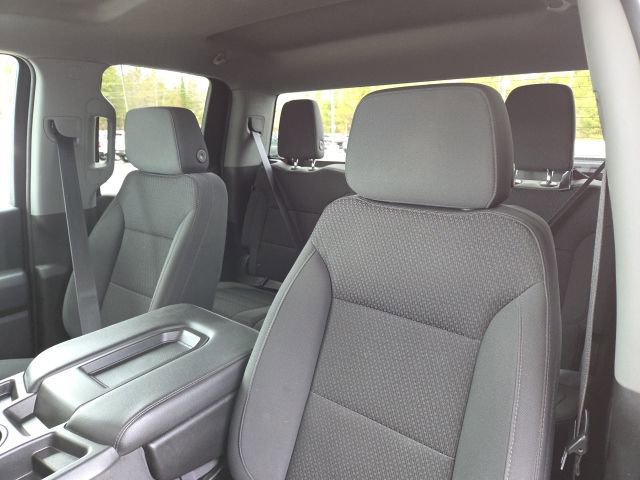 Used 2020 Chevrolet Silverado 1500 Custom w/ Custom Value Package image 16