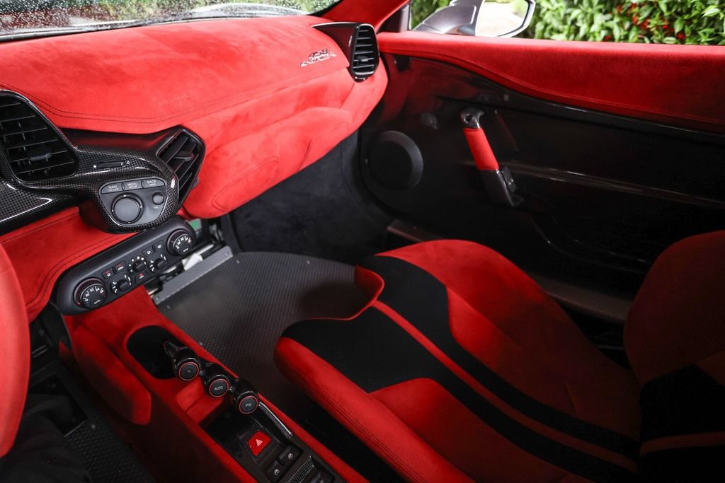 Used 2015 Ferrari 458 Speciale A RWD image 36