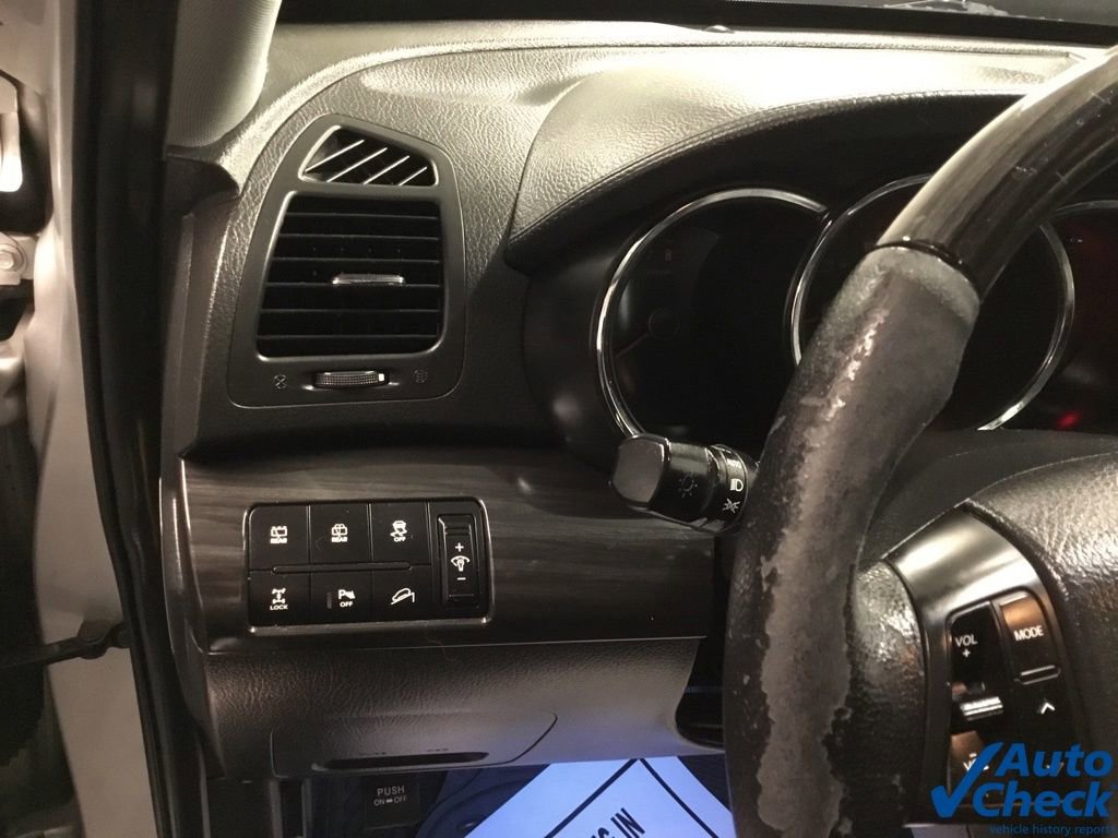 Used 2013 Kia Sorento SX w/ SX Premium Pkg image 22