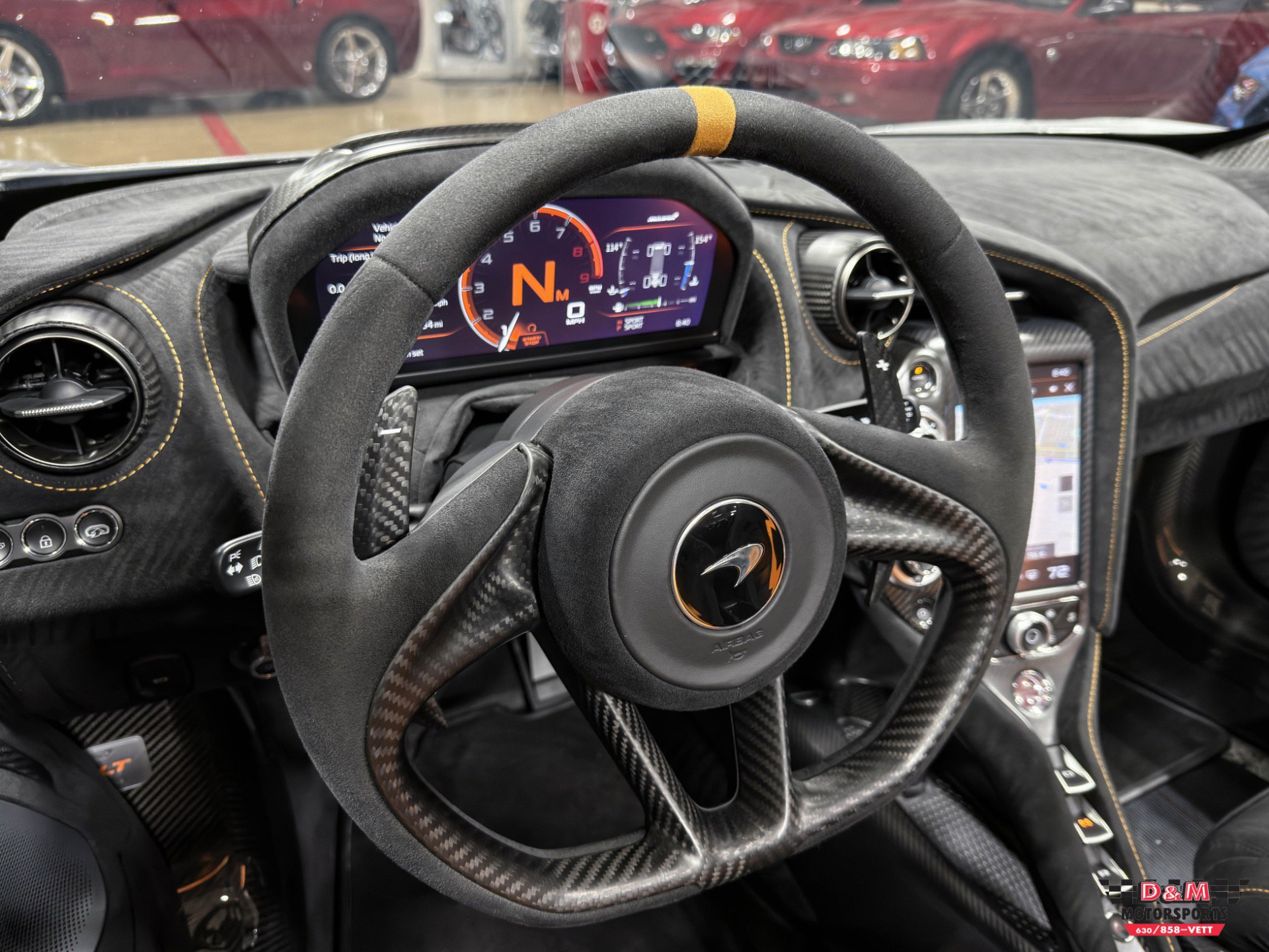 Used 2022 McLaren 765LT image 10