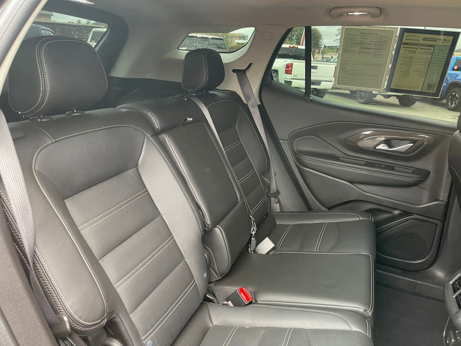 Used 2024 GMC Terrain Denali w/ Denali Premium Package image 28