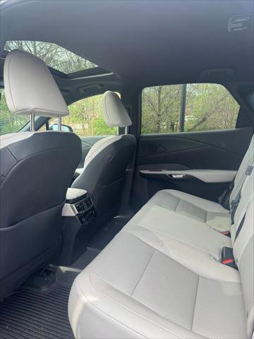 Certified 2023 Lexus RX 350h w/ Accessory Package (2T) AWD/4WD image 9