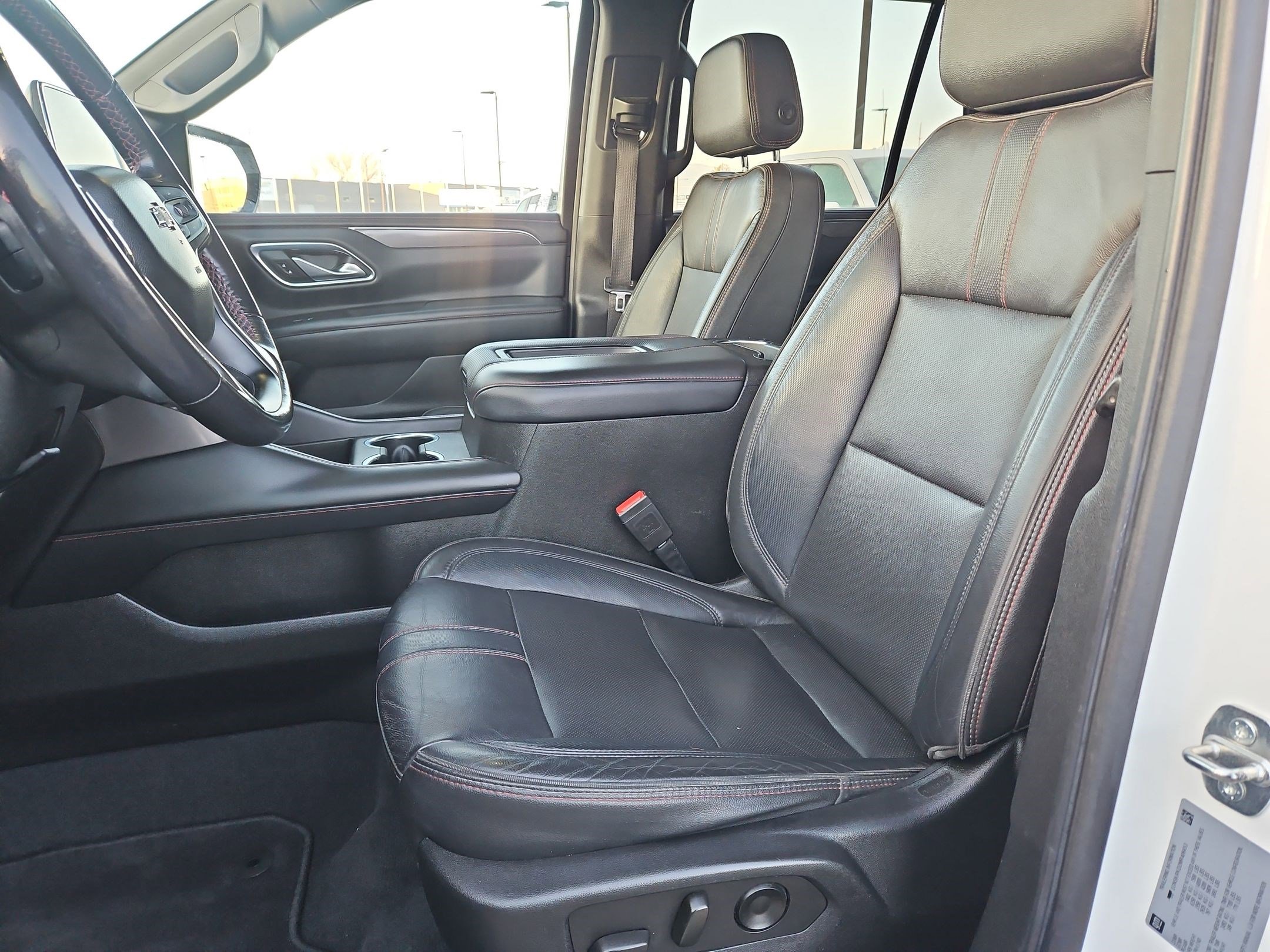 Used 2021 Chevrolet Tahoe RST AWD/4WD image 17
