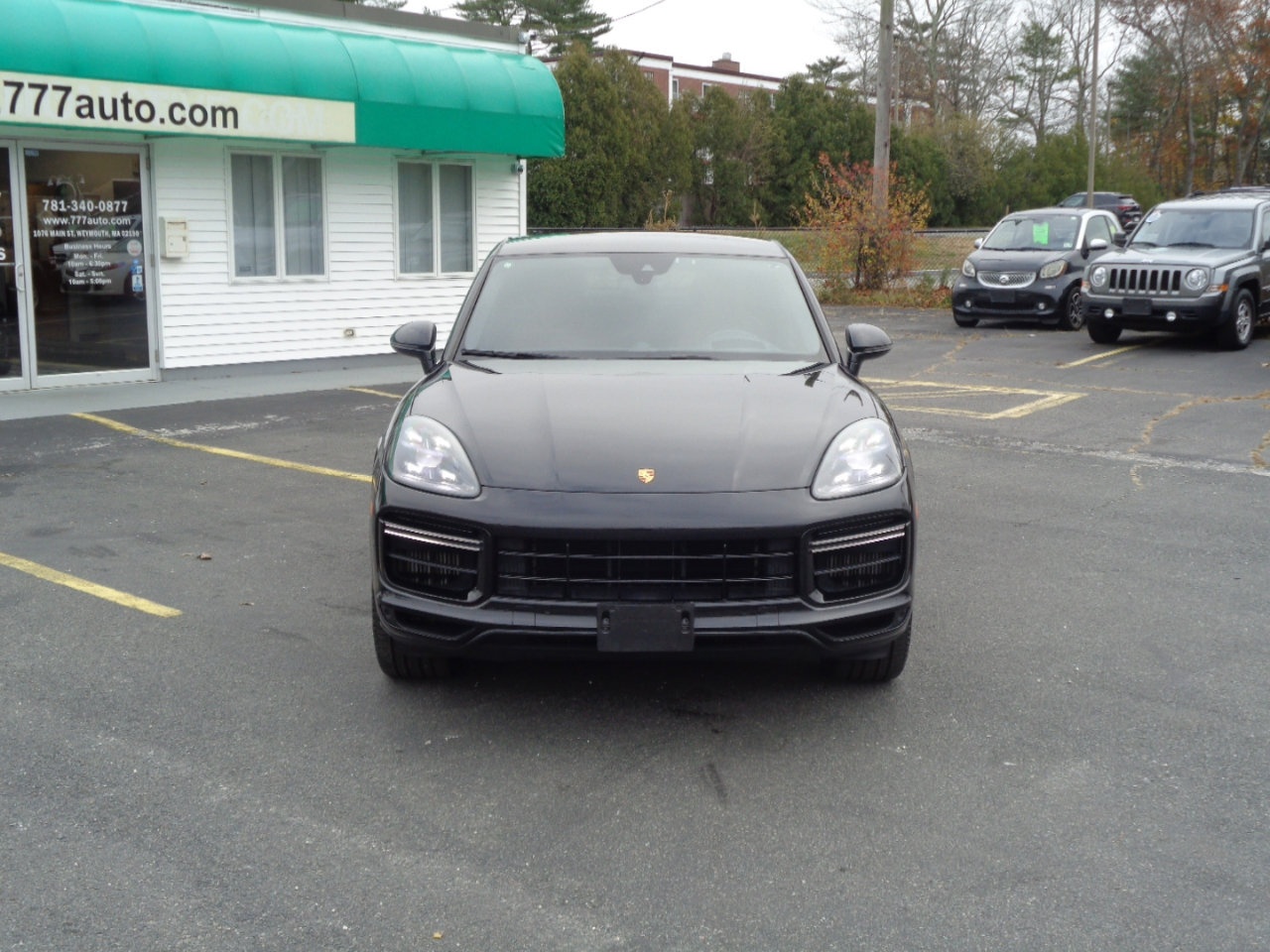 Used 2021 Porsche Cayenne Turbo w/ Performance Package (PG2) AWD/4WD image 13