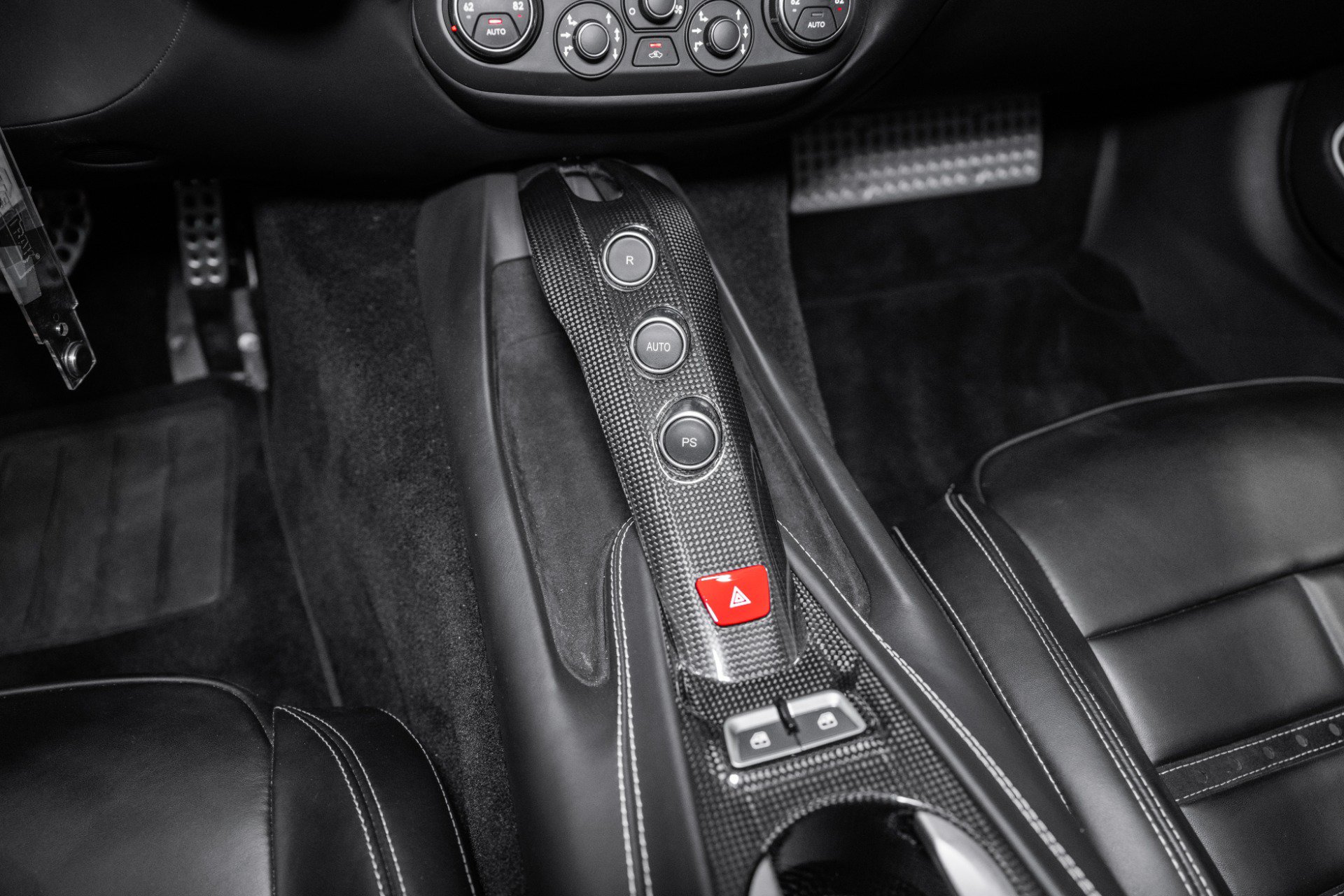 Used 2017 Ferrari F12 Berlinetta RWD image 35
