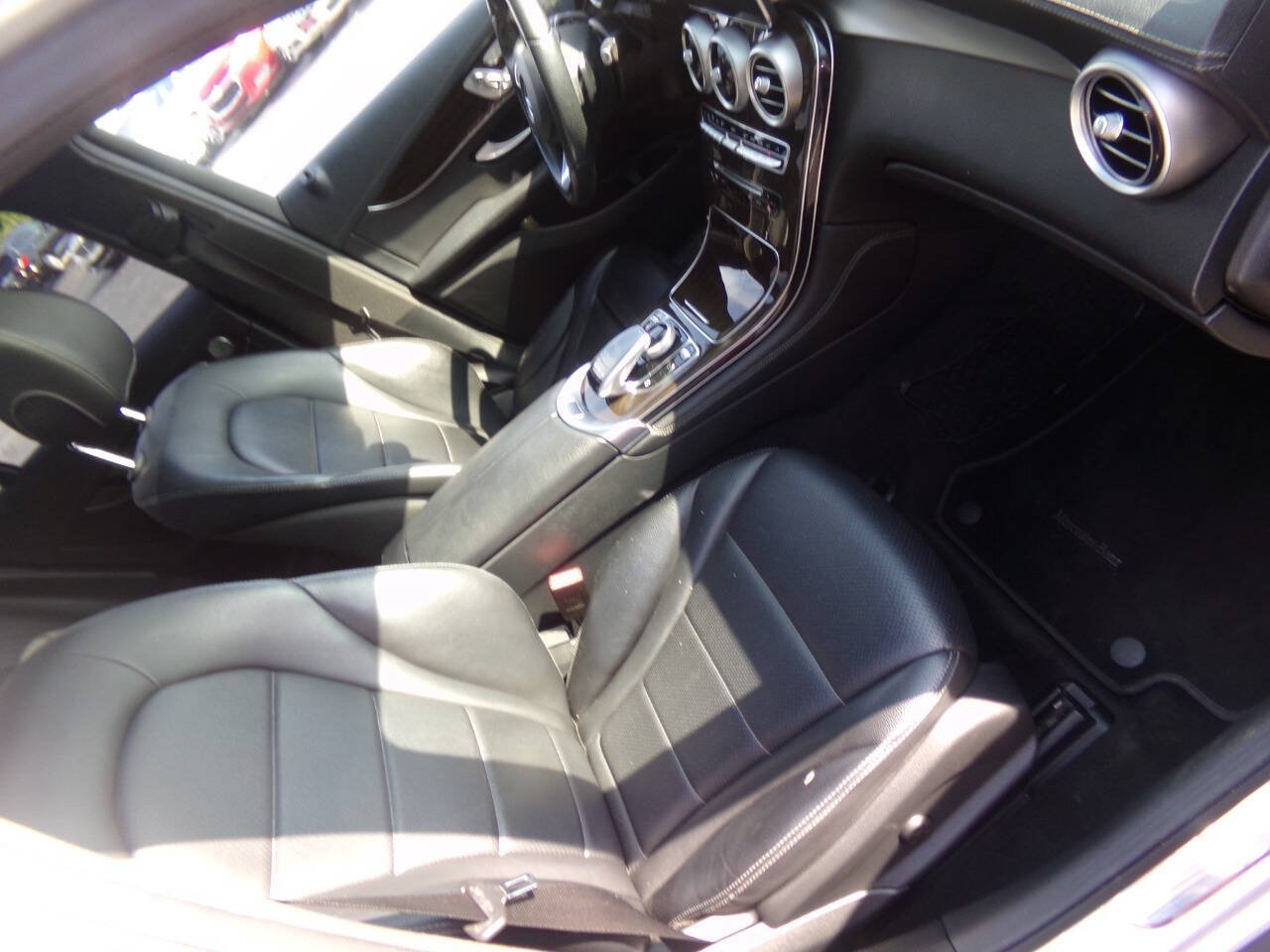 Used 2016 Mercedes-Benz GLC 300 image 31