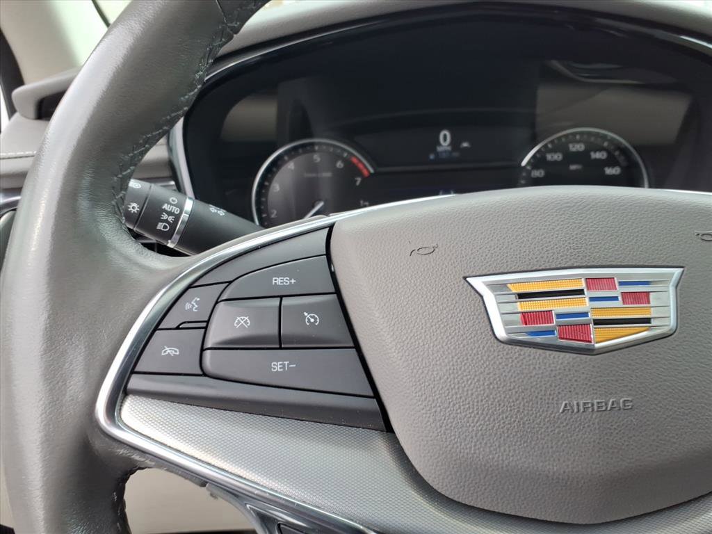 Certified 2022 Cadillac XT5 Premium Luxury image 25