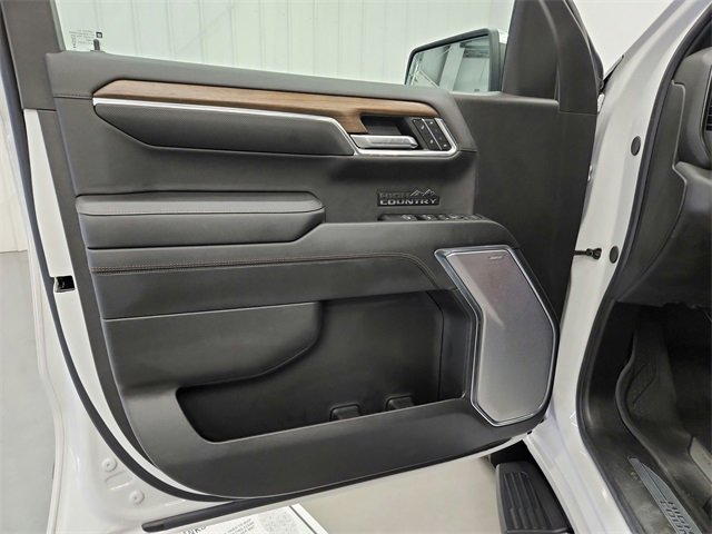Used 2024 Chevrolet Silverado 1500 High Country w/ High Country Premium Package image 29