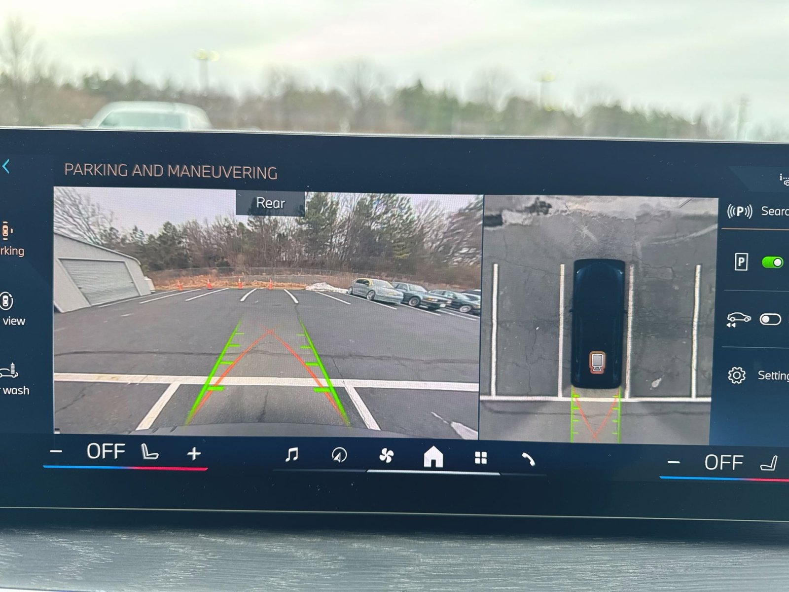 Used 2024 BMW i4 eDrive35 w/ Premium Package image 14