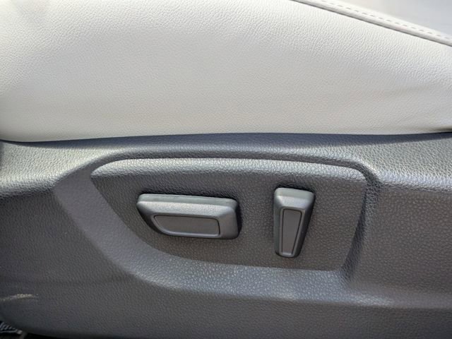 Used 2024 Mitsubishi Eclipse Cross SEL image 23