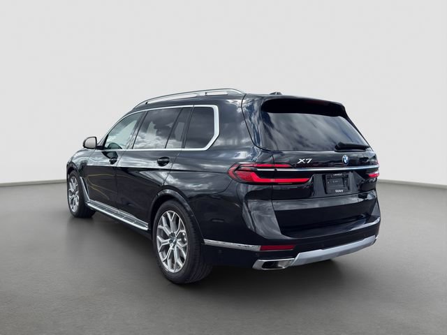 Used 2024 BMW X7 xDrive40i image 4