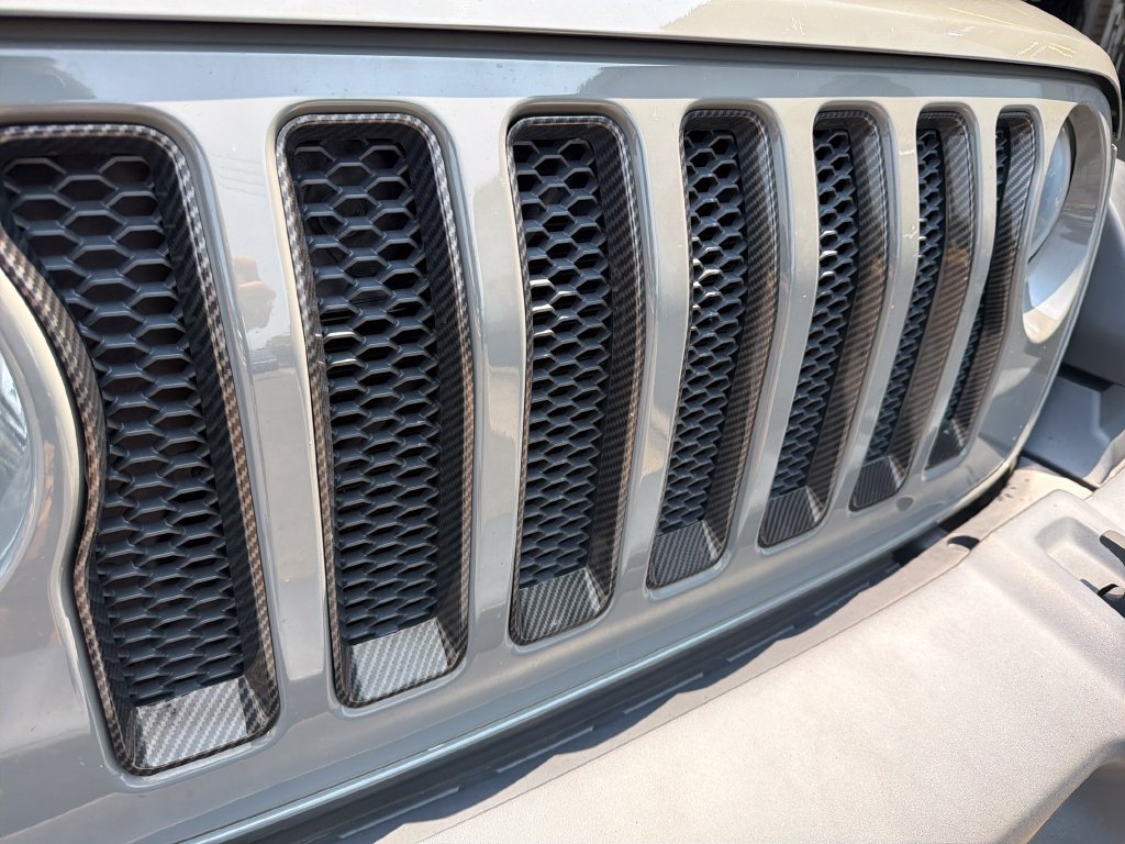 Used 2021 Jeep Wrangler Sport AWD/4WD image 32