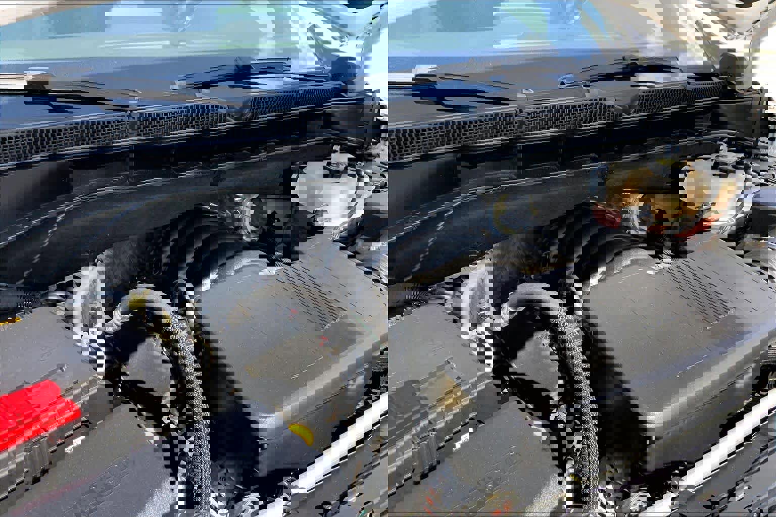 Used 2023 GMC Yukon SLT w/ SLT Premium Package AWD/4WD image 33