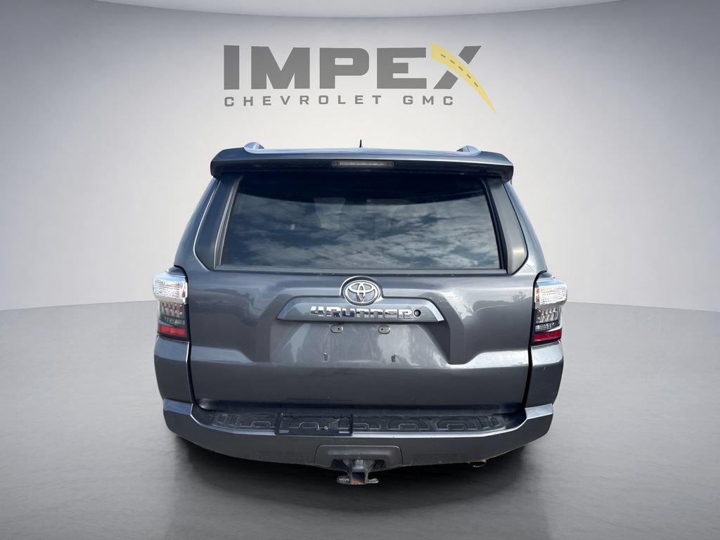 Used 2018 Toyota 4Runner SR5 Premium AWD/4WD image 3