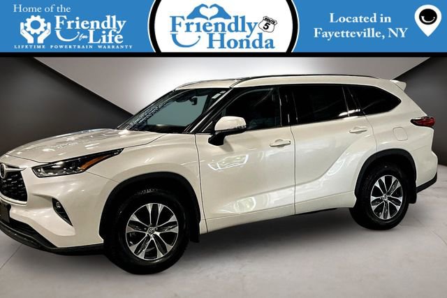 Used 2021 Toyota Highlander XLE