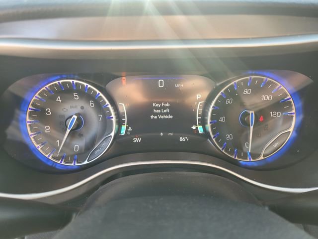 New 2026 Chrysler Pacifica Select FWD image 28