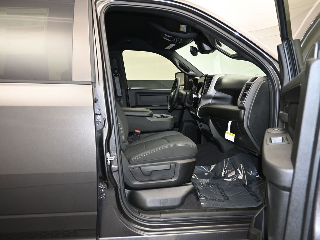 New 2026 RAM 3500 Tradesman AWD/4WD image 26