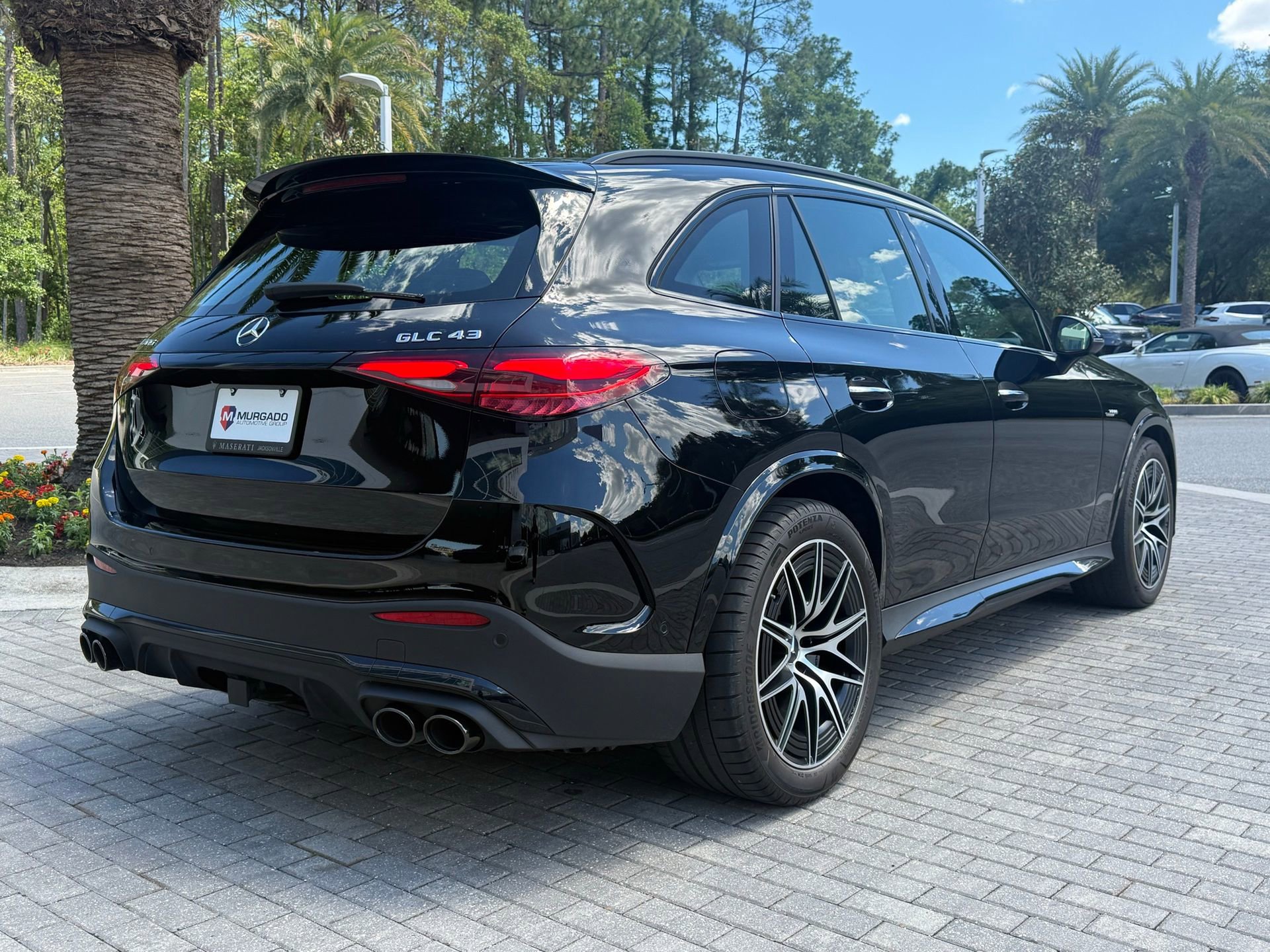 Used 2025 Mercedes-Benz GLC 43 AMG 4MATIC image 15