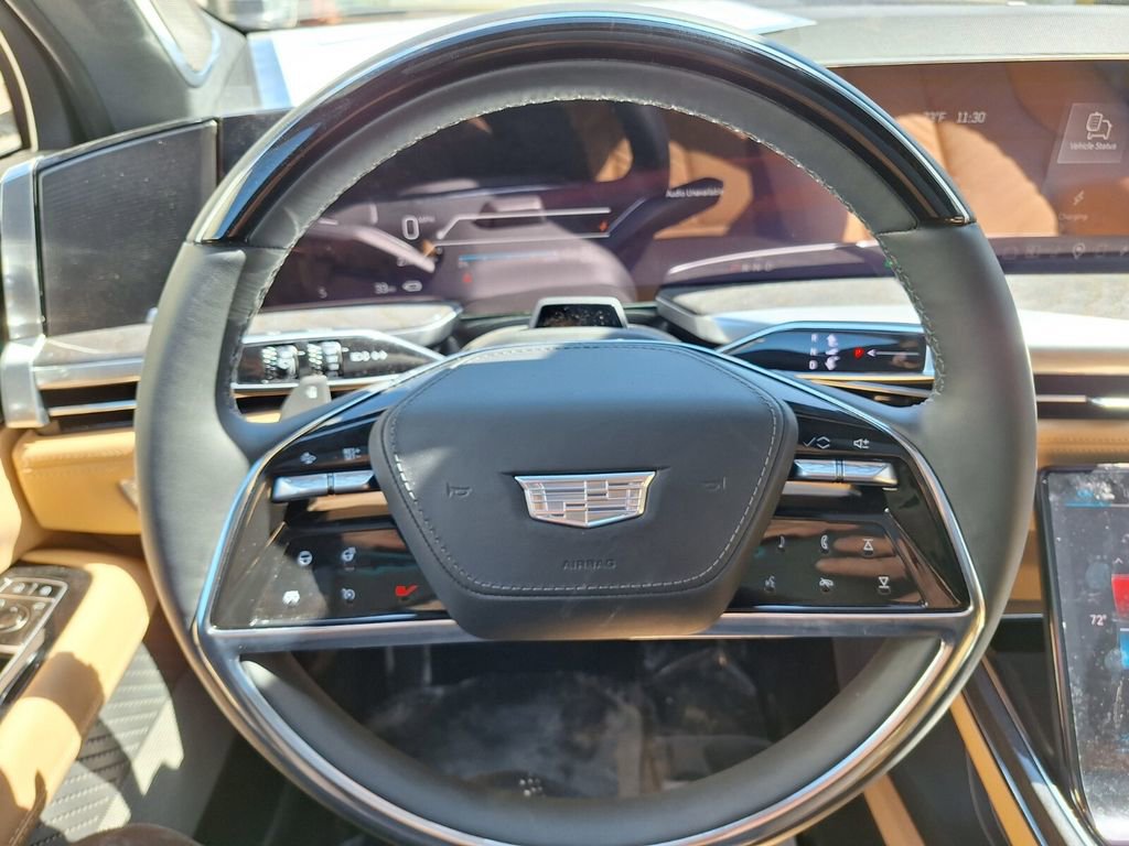 New 2025 Cadillac Escalade IQ Luxury 2 image 17