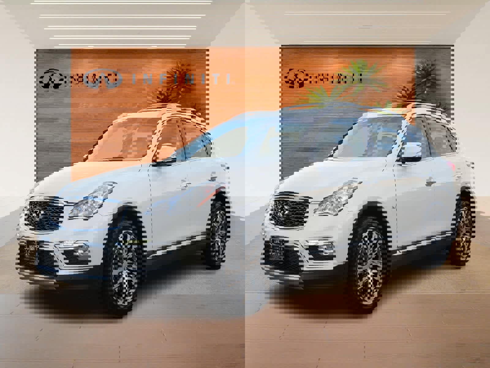 Used 2017 INFINITI QX50 2WD w/ Deluxe Touring Package