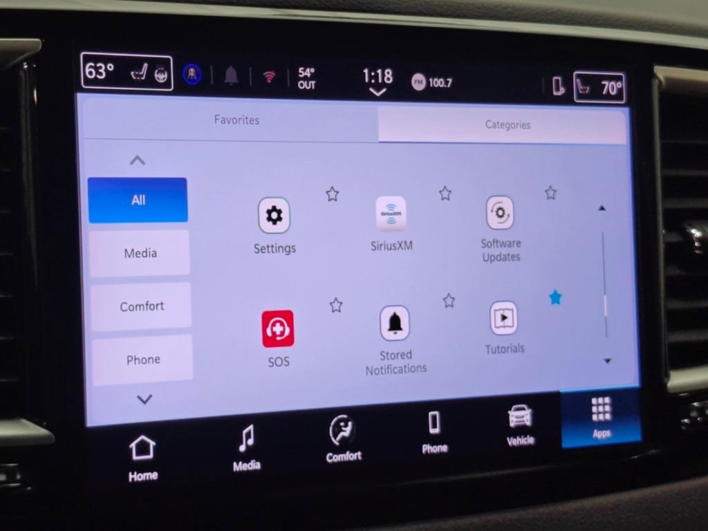 Used 2025 Chrysler Pacifica Select image 50