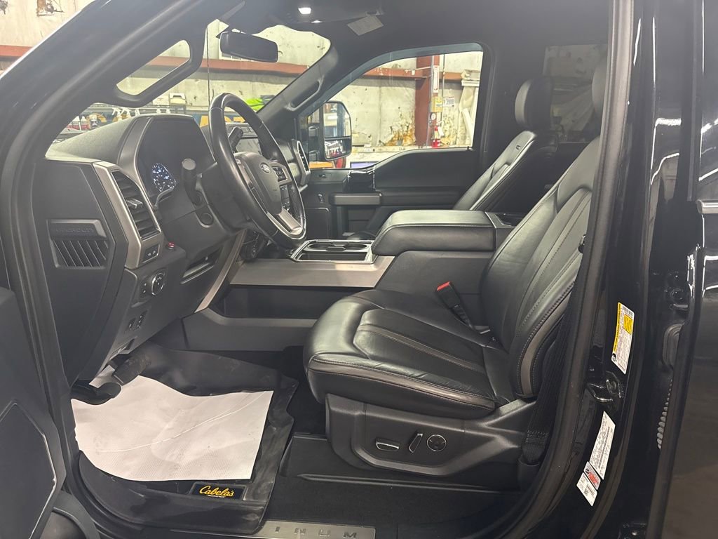 Used 2022 Ford F350 Platinum w/ Tremor Off-Road Package image 10