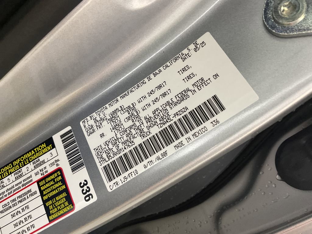 Used 2025 Toyota Tacoma SR5 image 25