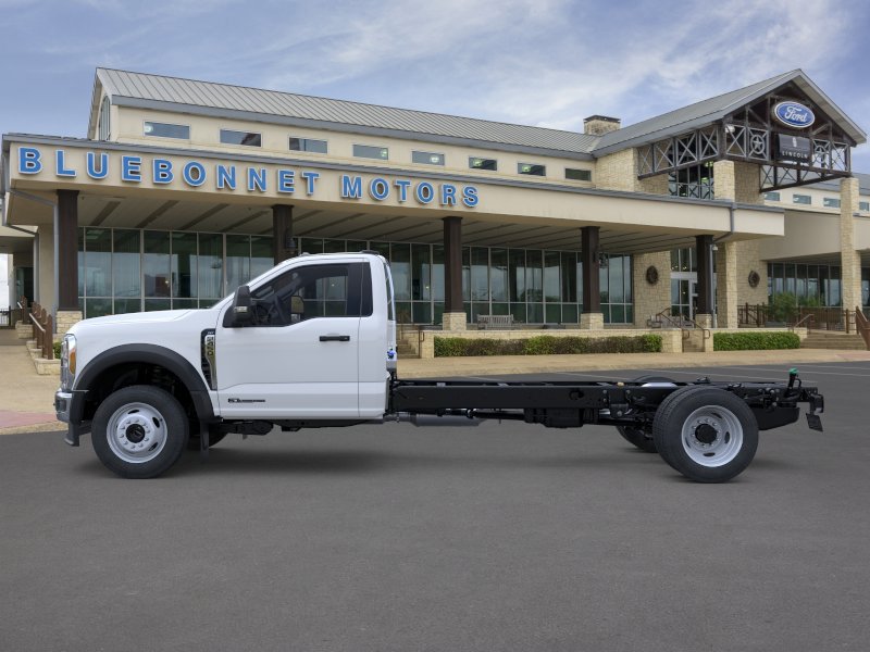 New 2026 Ford F450 XLT w/ XLT Value Package AWD/4WD image 3