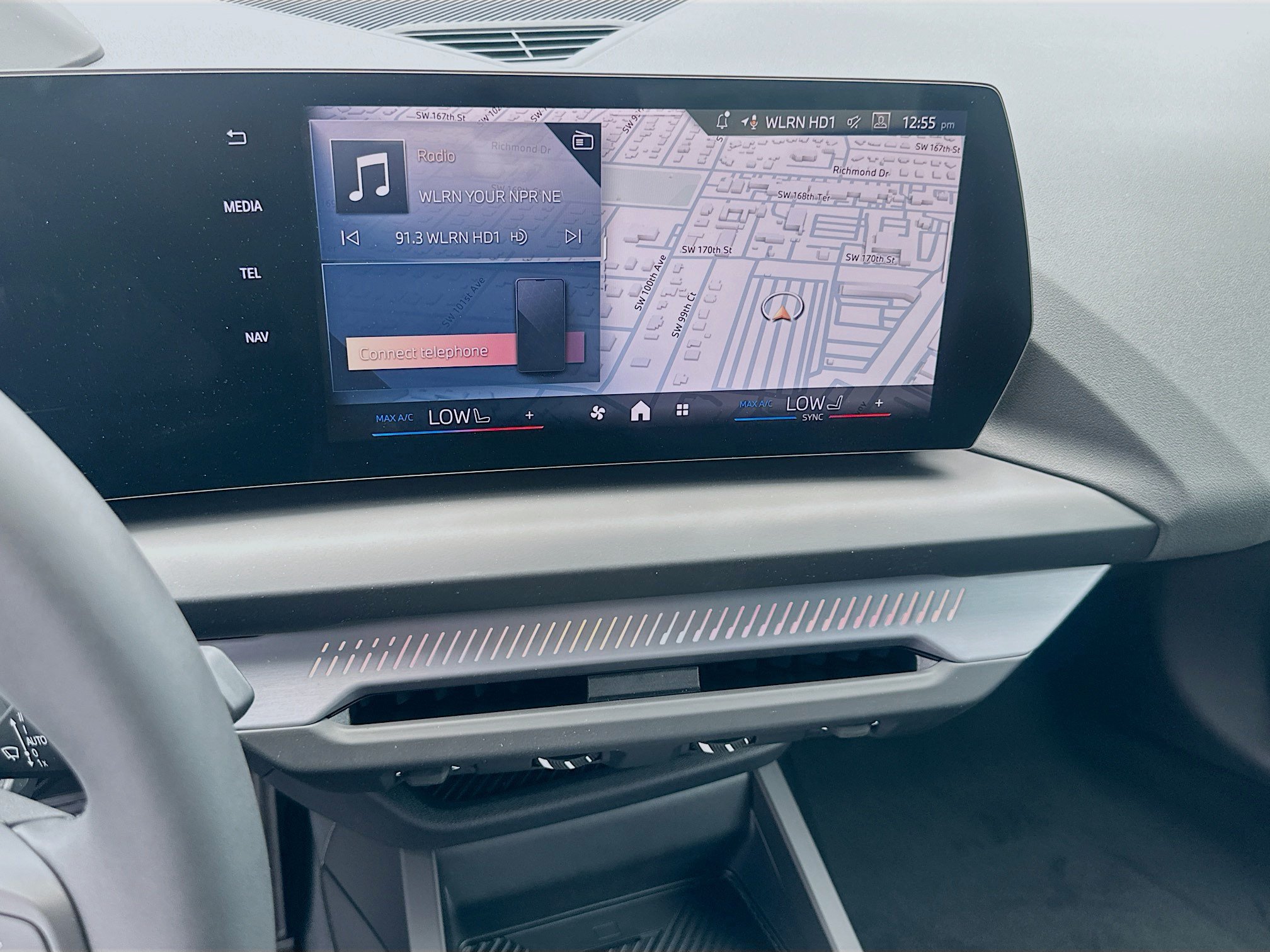 New 2026 BMW 228i w/ Technology Package FWD image 10