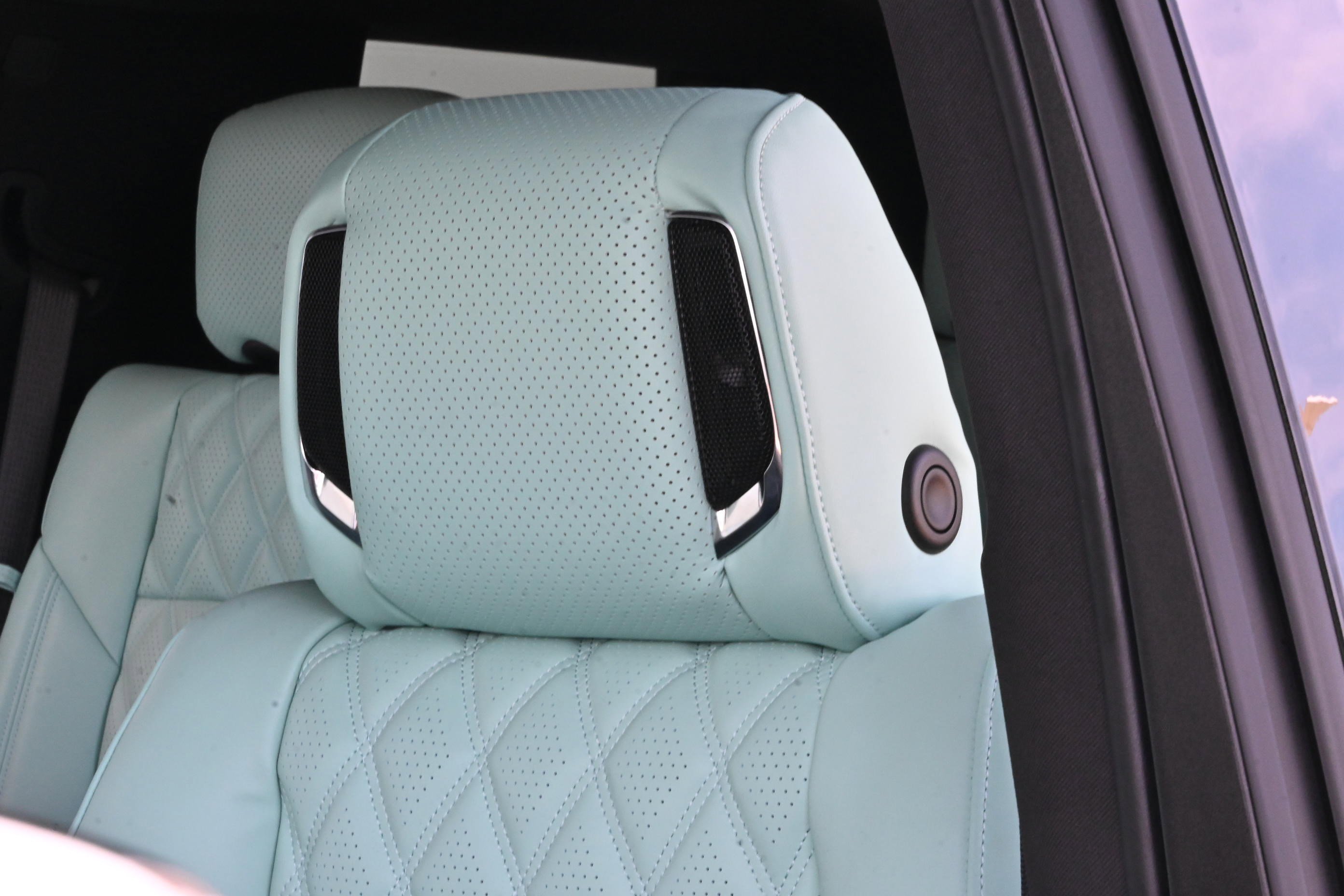 Used 2025 Cadillac Escalade Sport w/ Touring Package image 29