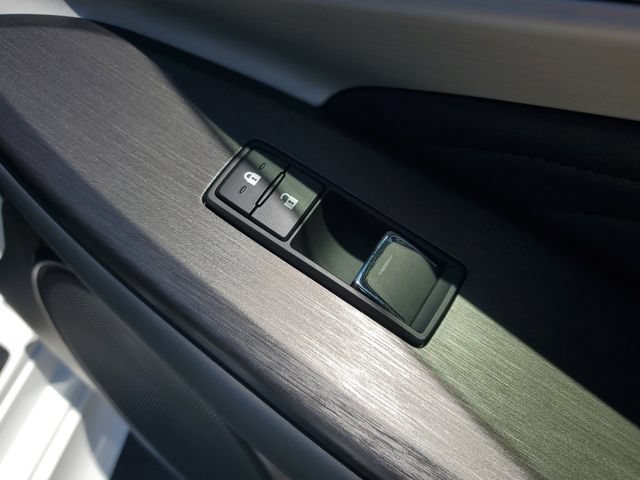 Used 2025 Lexus RC 350 F Sport RWD image 15