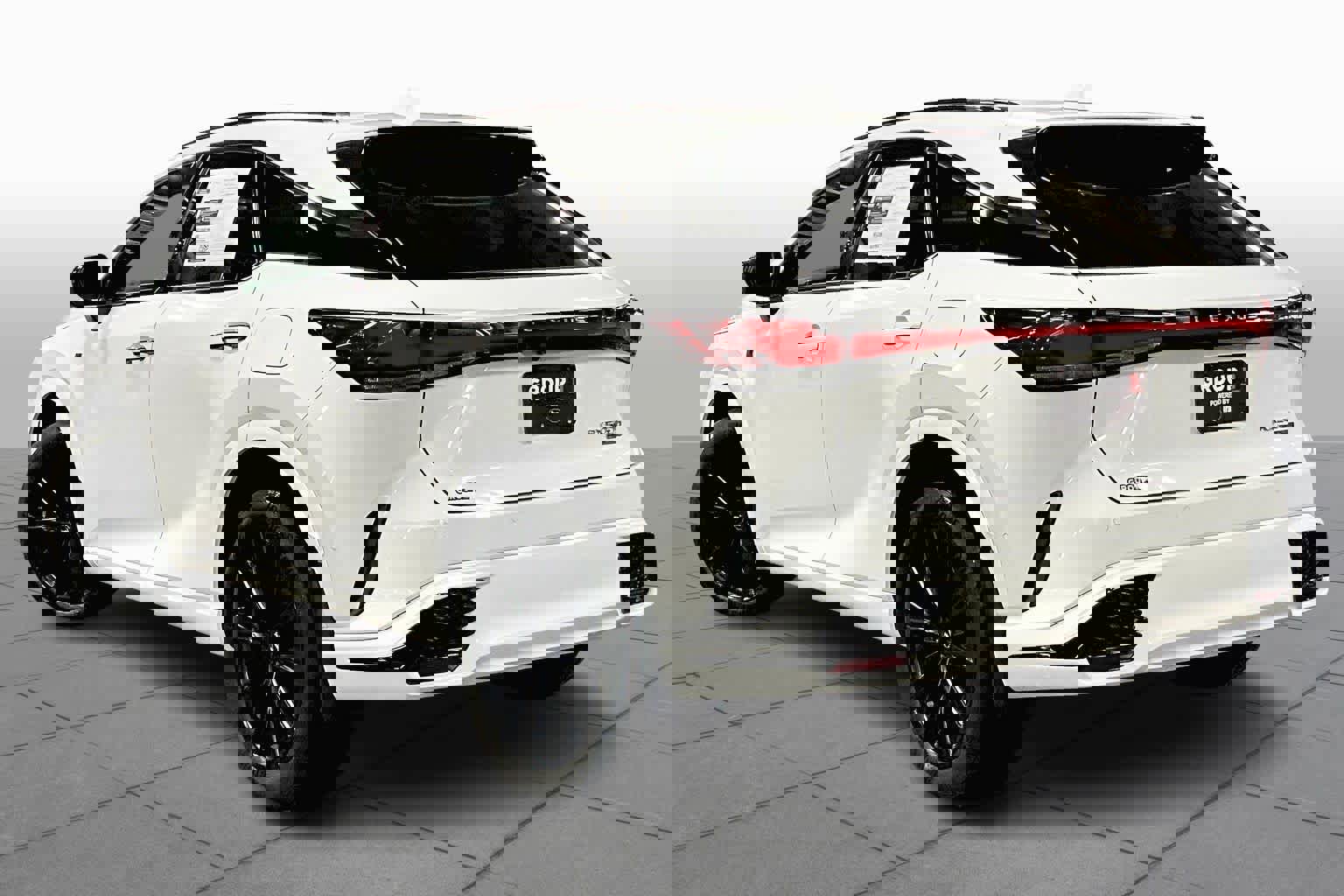 Used 2024 Lexus RX 500h F Sport image 11