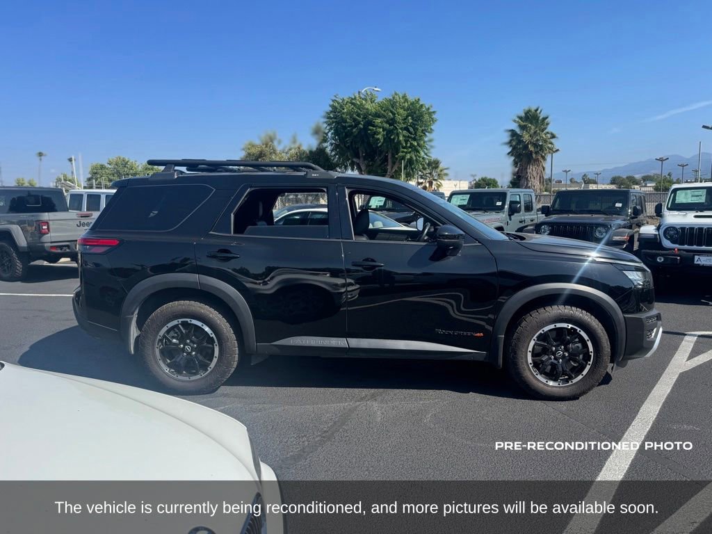 Used 2024 Nissan Pathfinder Rock Creek AWD/4WD image 7