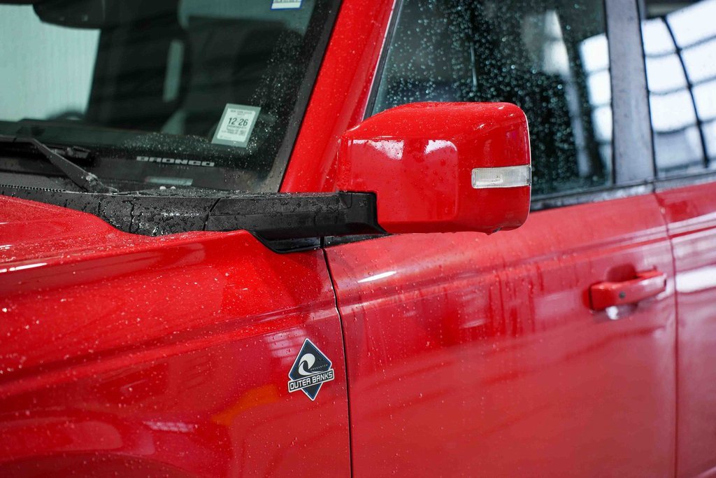 Used 2024 Ford Bronco Outer Banks w/ Sasquatch Package image 10