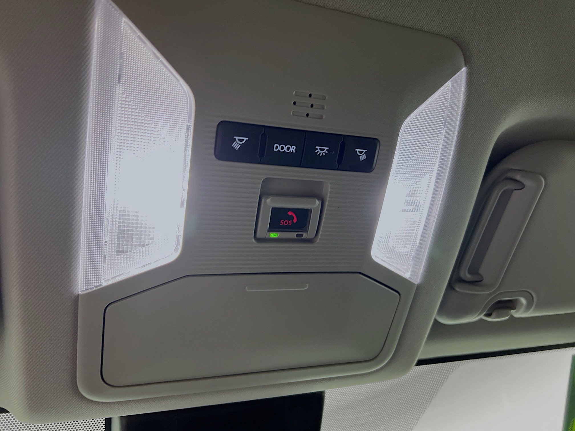 Used 2025 Toyota RAV4 XLE AWD/4WD image 21