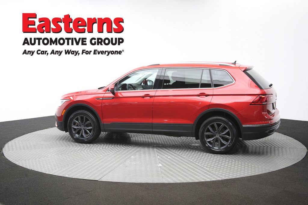 Used 2023 Volkswagen Tiguan SE AWD/4WD image 59