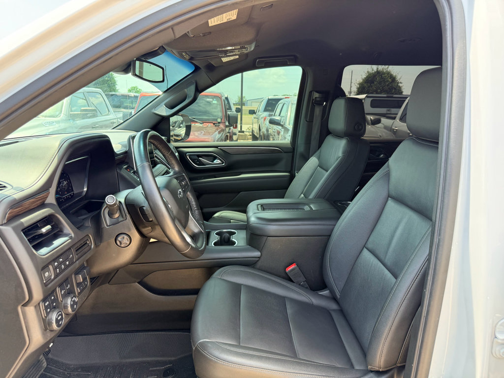 Used 2022 Chevrolet Tahoe Z71 w/ Z71 Off-Road Package AWD/4WD image 11