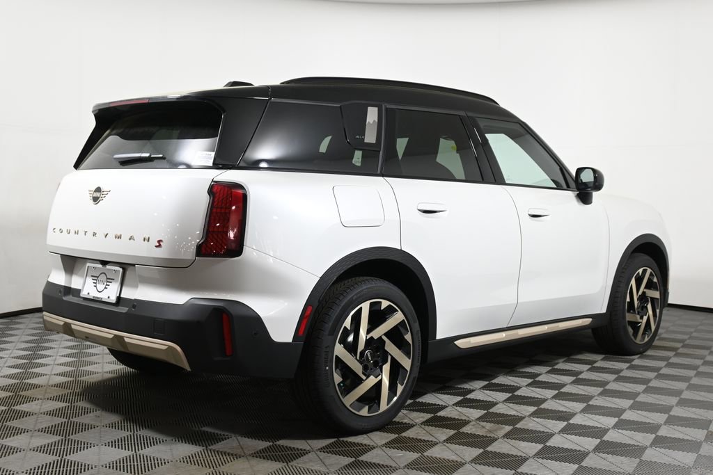 Used 2025 MINI Cooper Countryman S w/ Comfort Package Max image 7